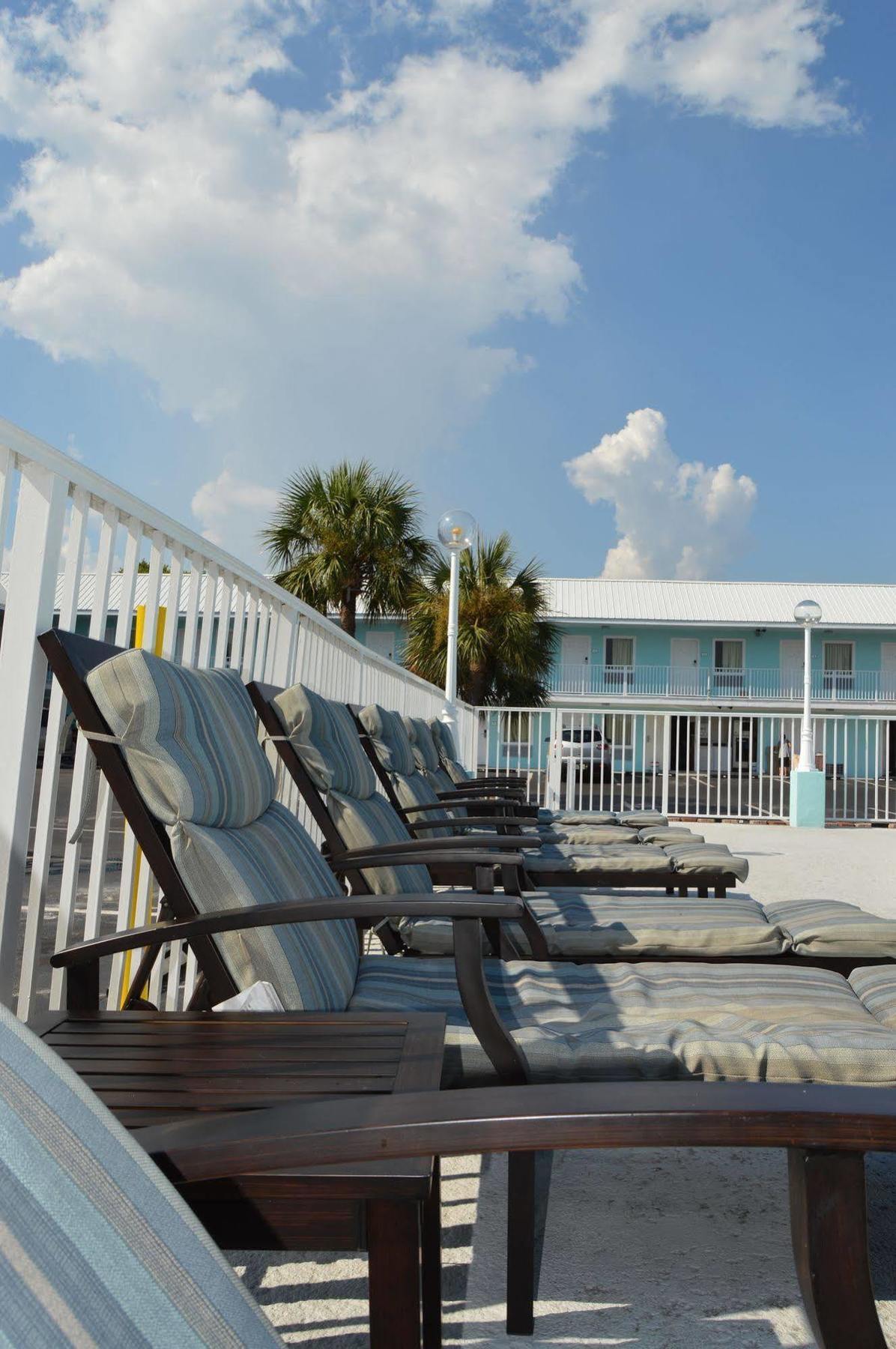 Destin Inn & Suites Exteriör bild